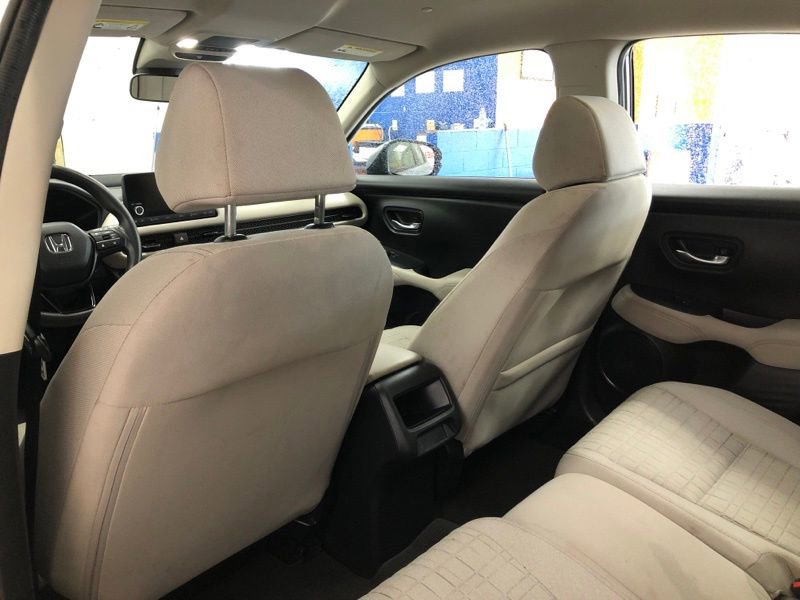Used 2024 Honda HR-V LX image 16
