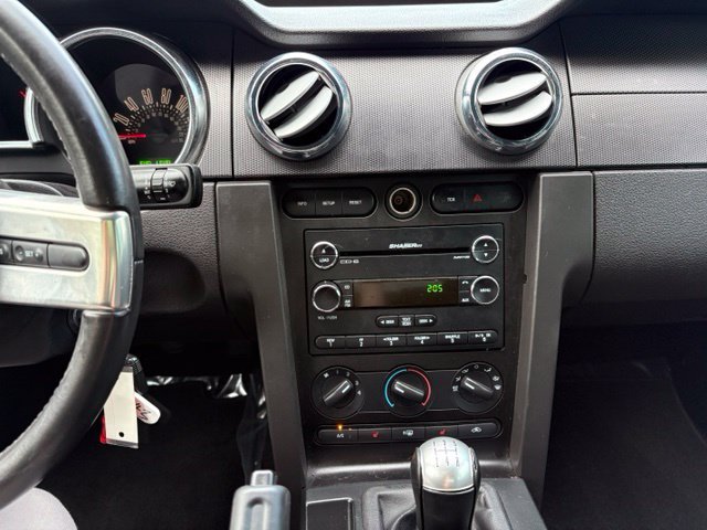 Used 2008 Ford Mustang GT Premium RWD image 18
