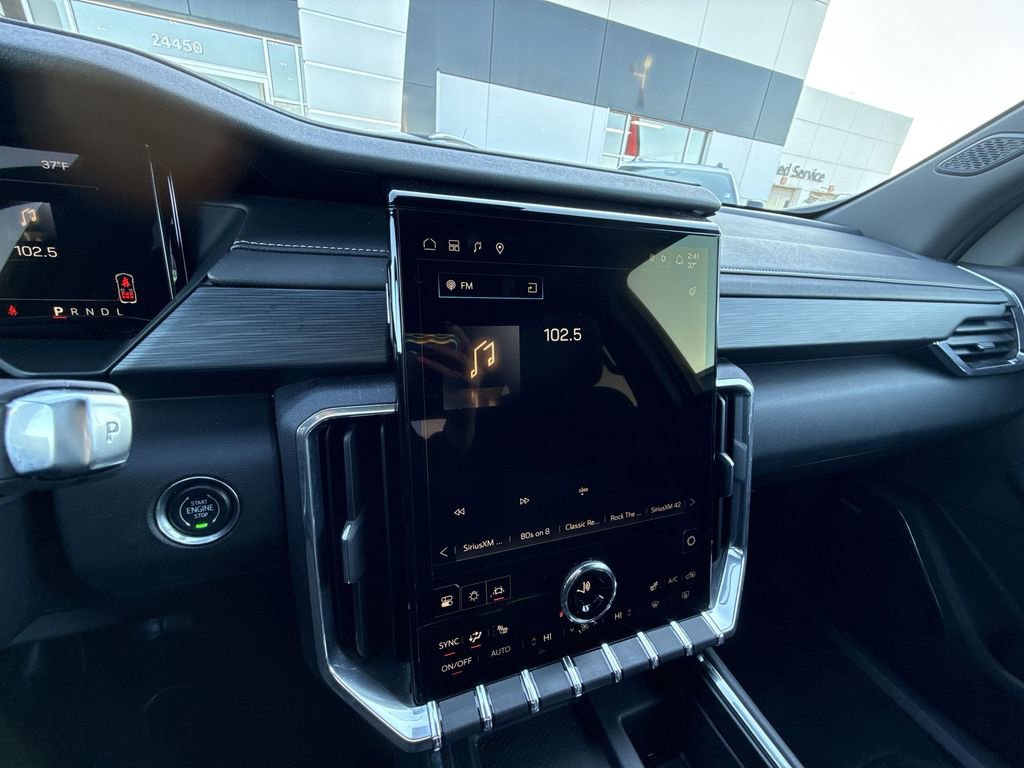 Certified 2025 GMC Acadia Elevation image 19