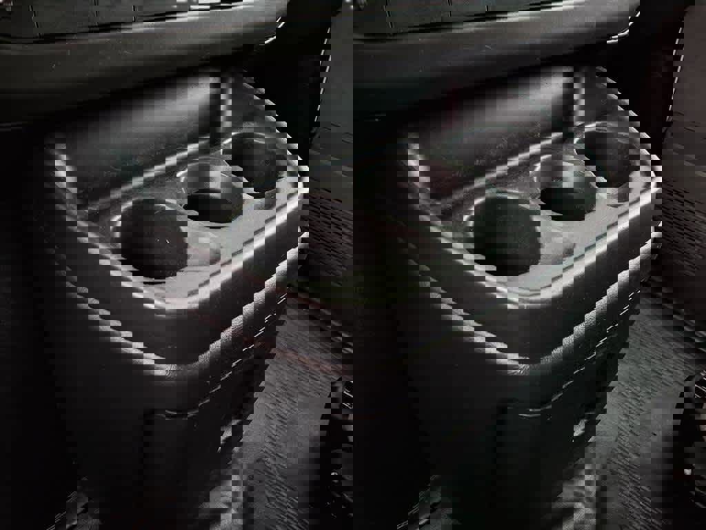 Used 2021 Chevrolet Express 2500 w/ Enhanced Convenience Package image 18