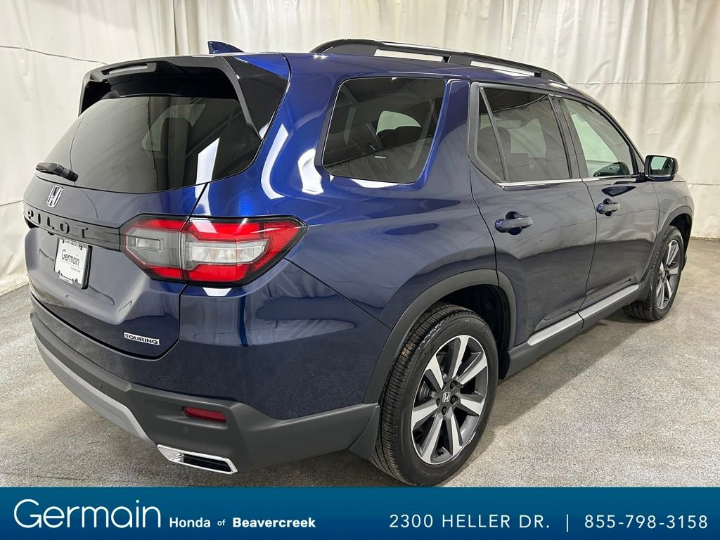 Used 2024 Honda Pilot Touring image 8