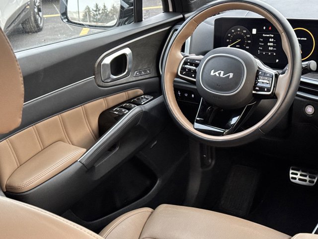 New 2025 Kia Sorento SX Prestige w/ Olive Brown Leather Package image 26
