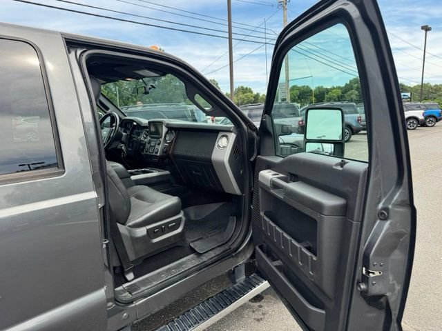 Used 2015 Ford F350 Lariat w/ Lariat Ultimate Package AWD/4WD image 16