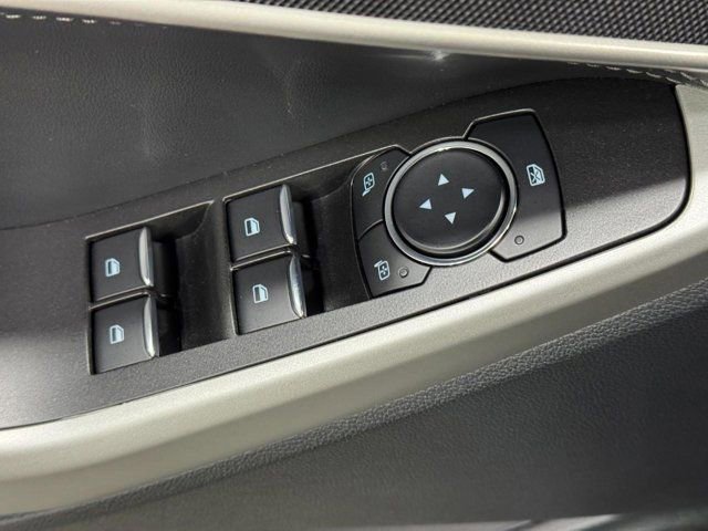 Used 2023 Ford Explorer XLT image 24