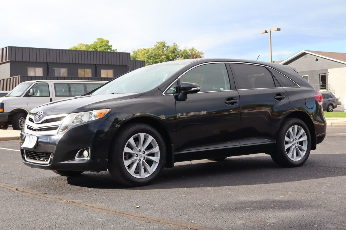 Used 2015 Toyota Venza LE image 11