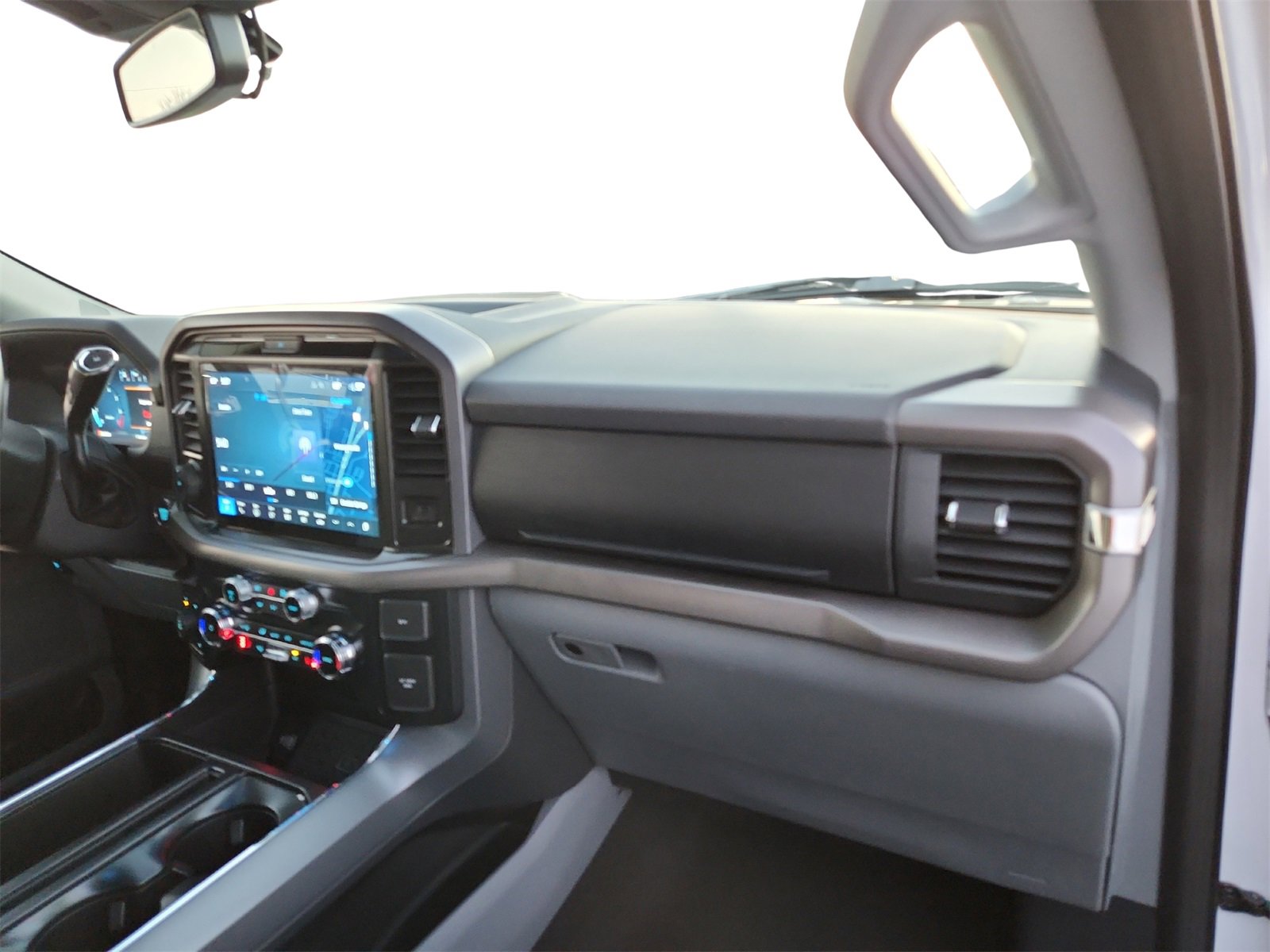 New 2025 Ford F150 XLT w/ Equipment Group 302A MID image 23