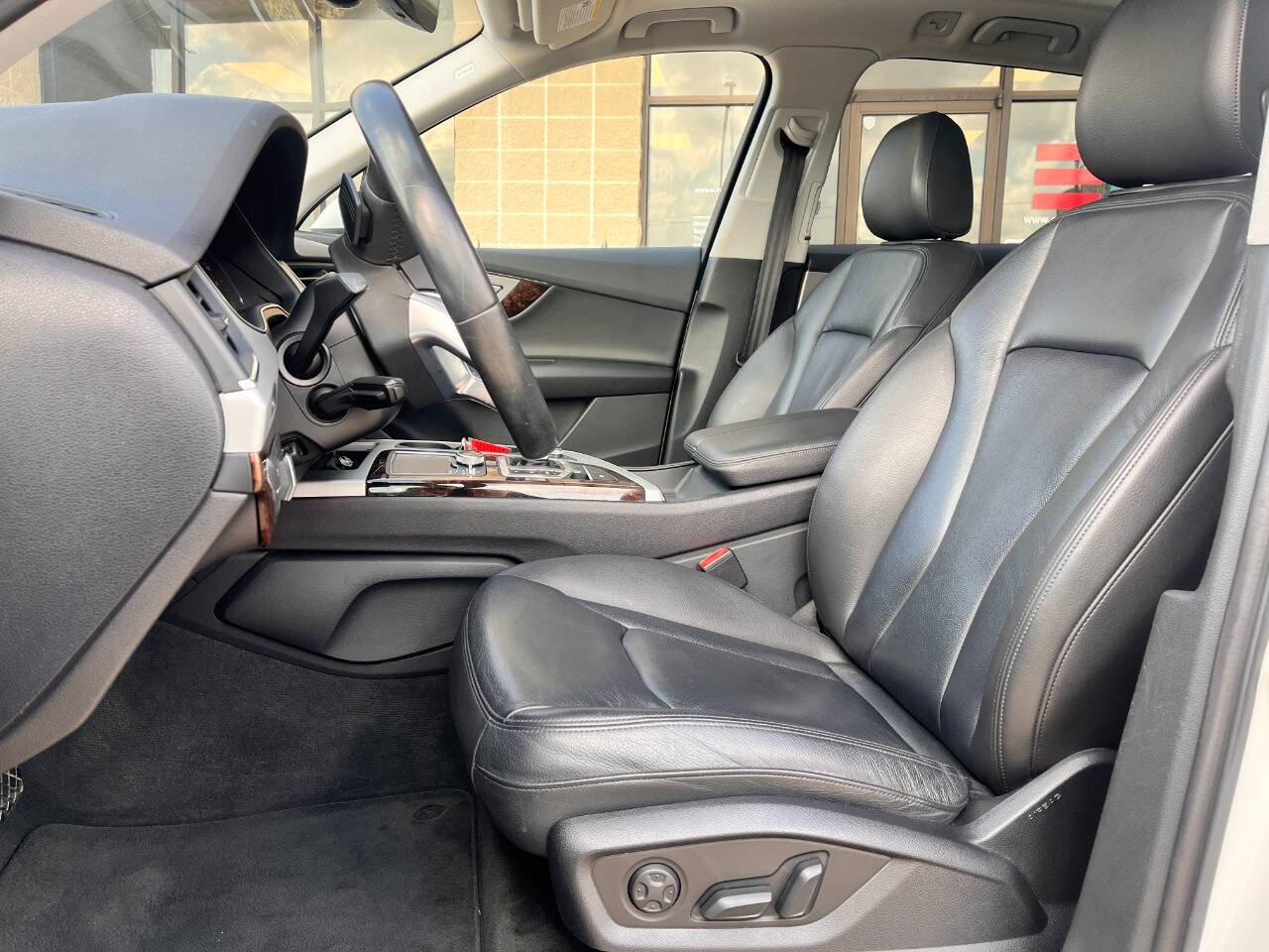 Used 2019 Audi Q7 2.0T Premium w/ Convenience Package AWD/4WD image 9
