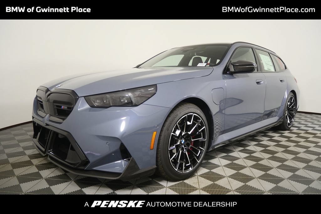 New 2027 BMW M5 Touring AWD/4WD image 1