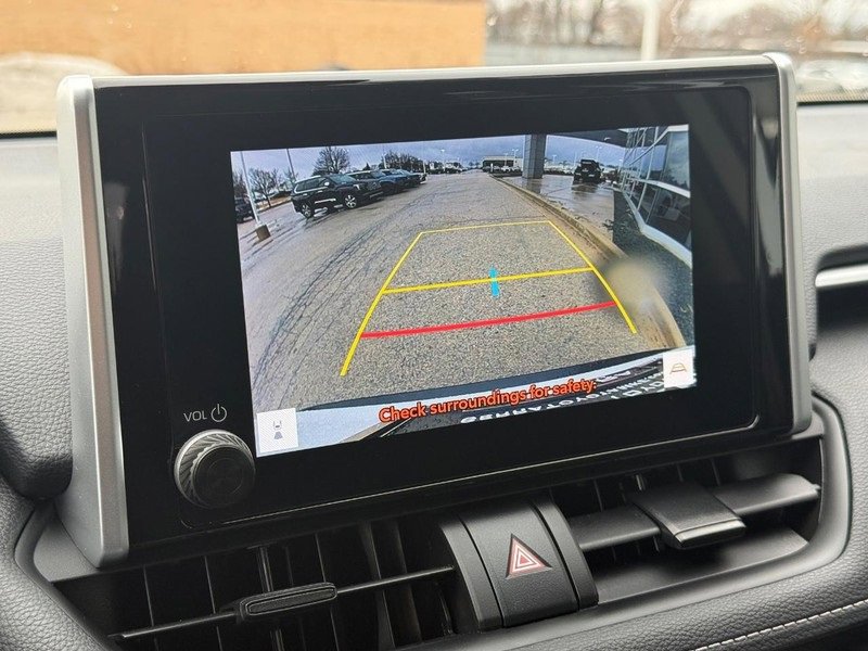 Used 2024 Toyota RAV4 LE image 24