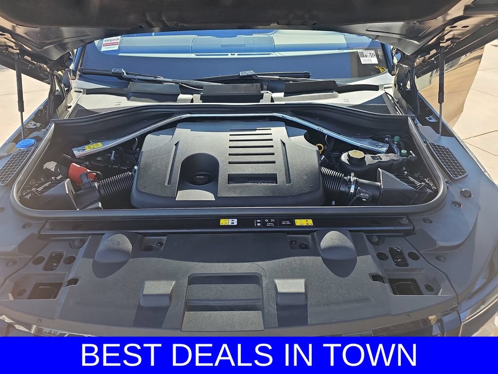 Used 2023 Land Rover Range Rover Sport SE AWD/4WD image 32