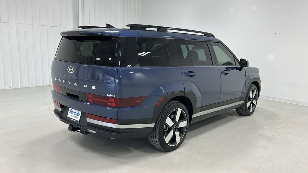 Used 2025 Hyundai Santa Fe Limited image 6