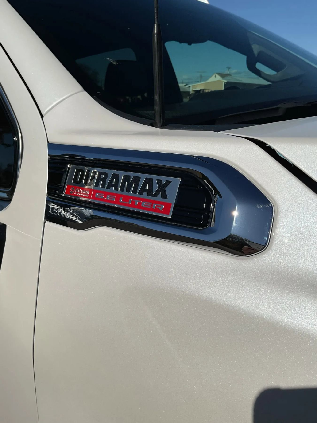 Used 2022 GMC Sierra 3500 Denali w/ Denali Ultimate Package image 16