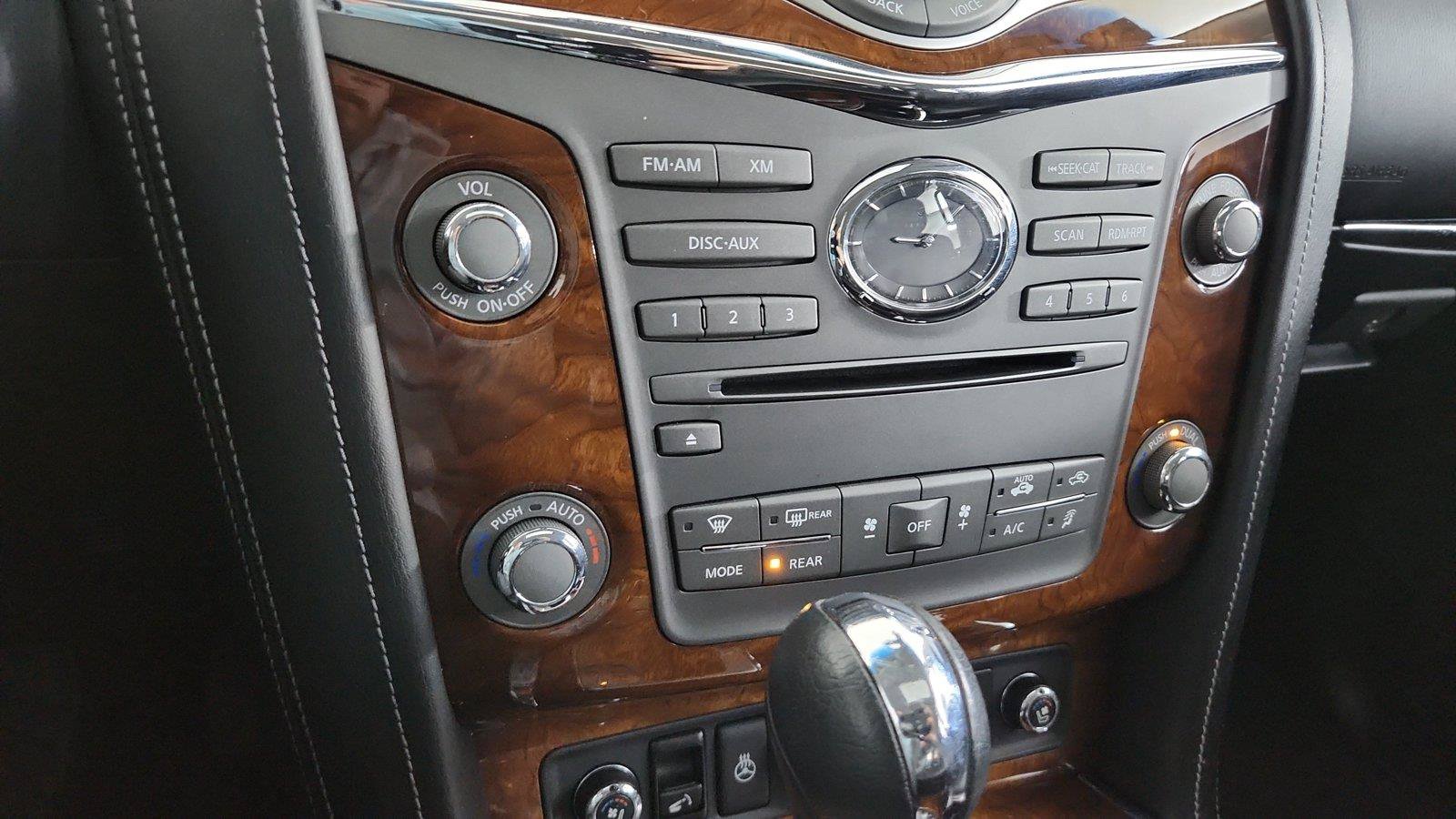 Used 2016 INFINITI QX80 4WD w/ Deluxe Technology Package image 34