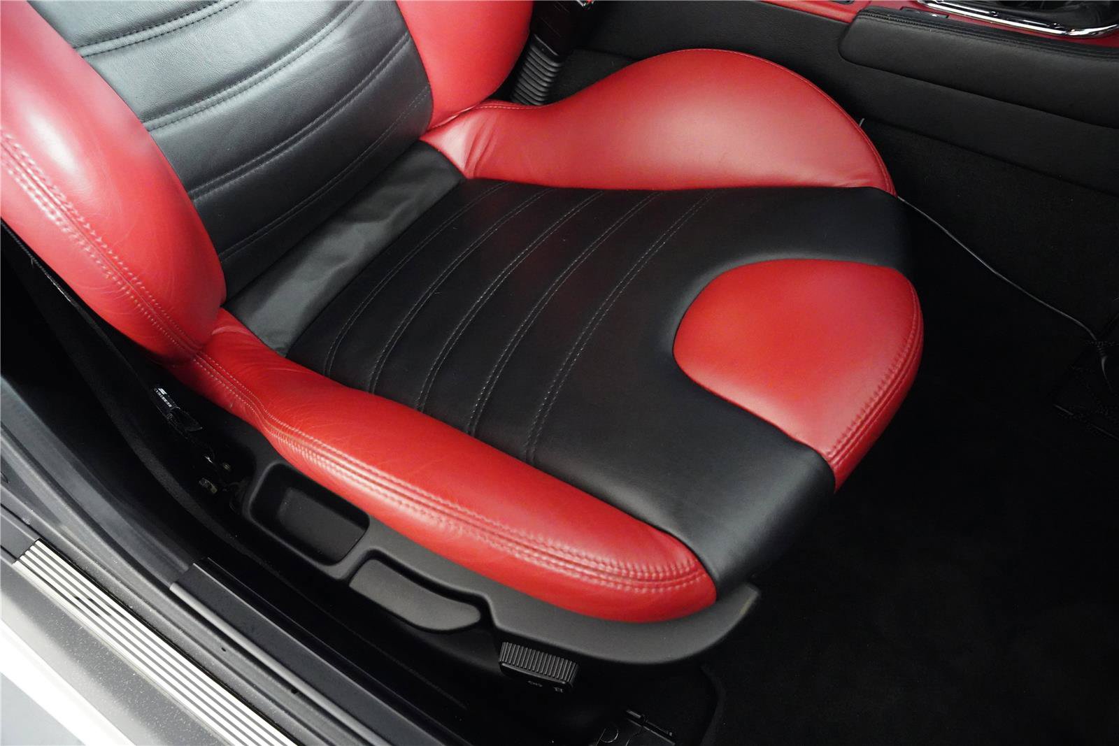 Used 2002 BMW M Roadster RWD image 34
