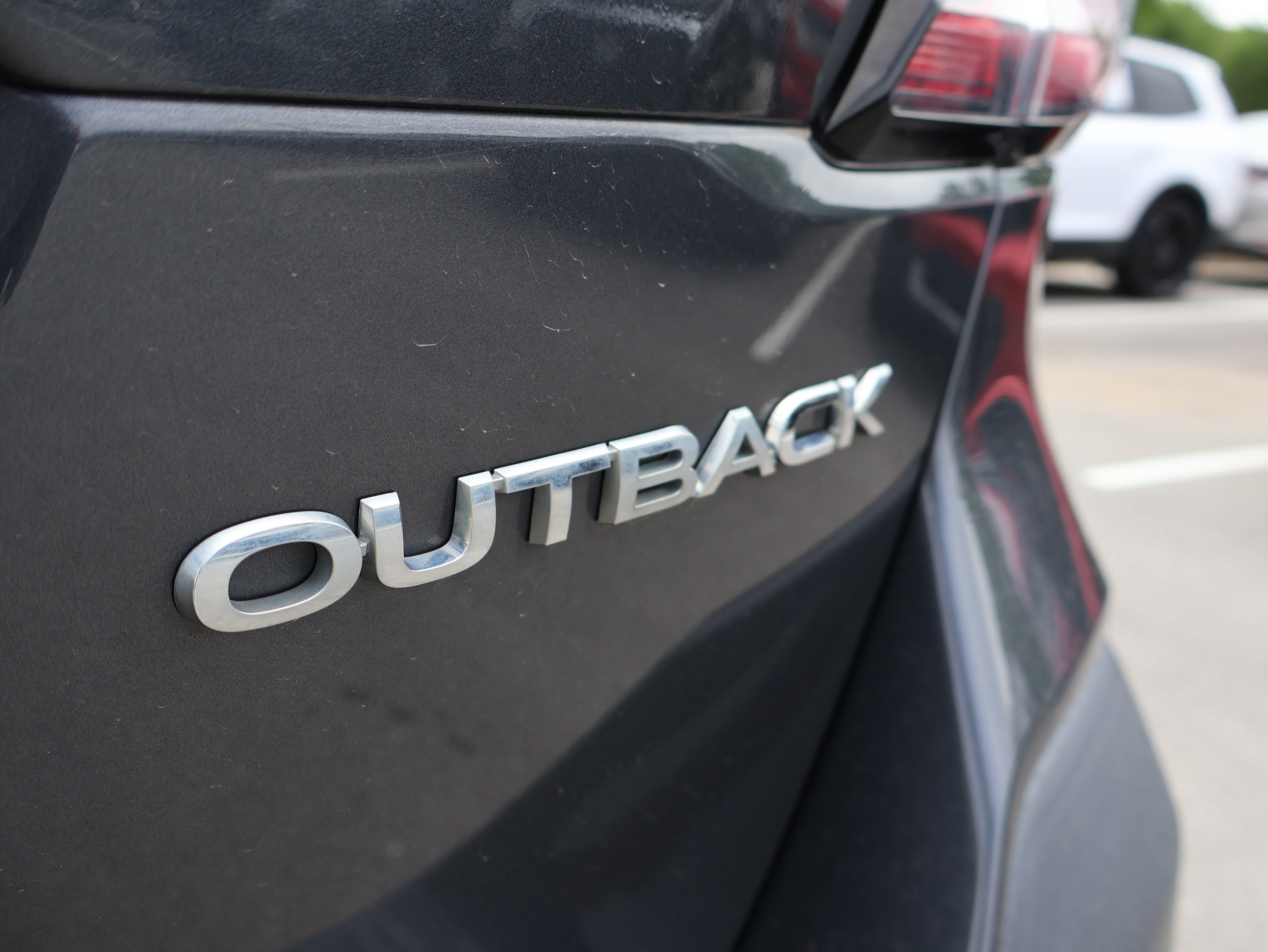 Used 2020 Subaru Outback Premium AWD/4WD image 17