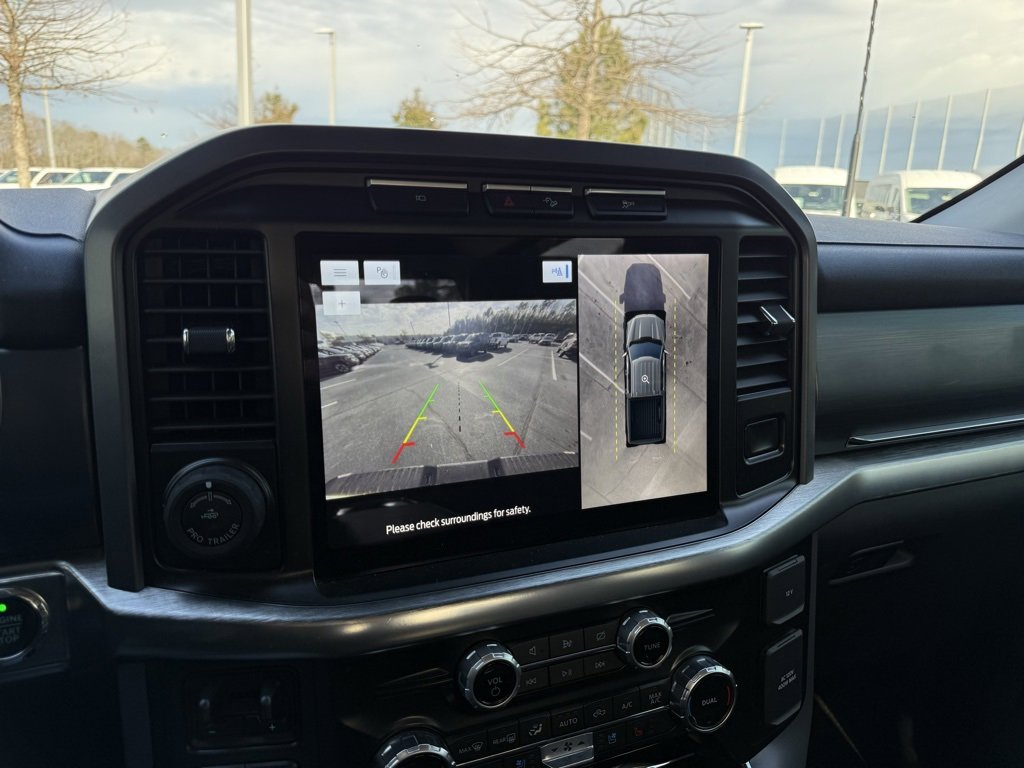 Used 2023 Ford F150 Lariat w/ Trailer Tow Package image 17