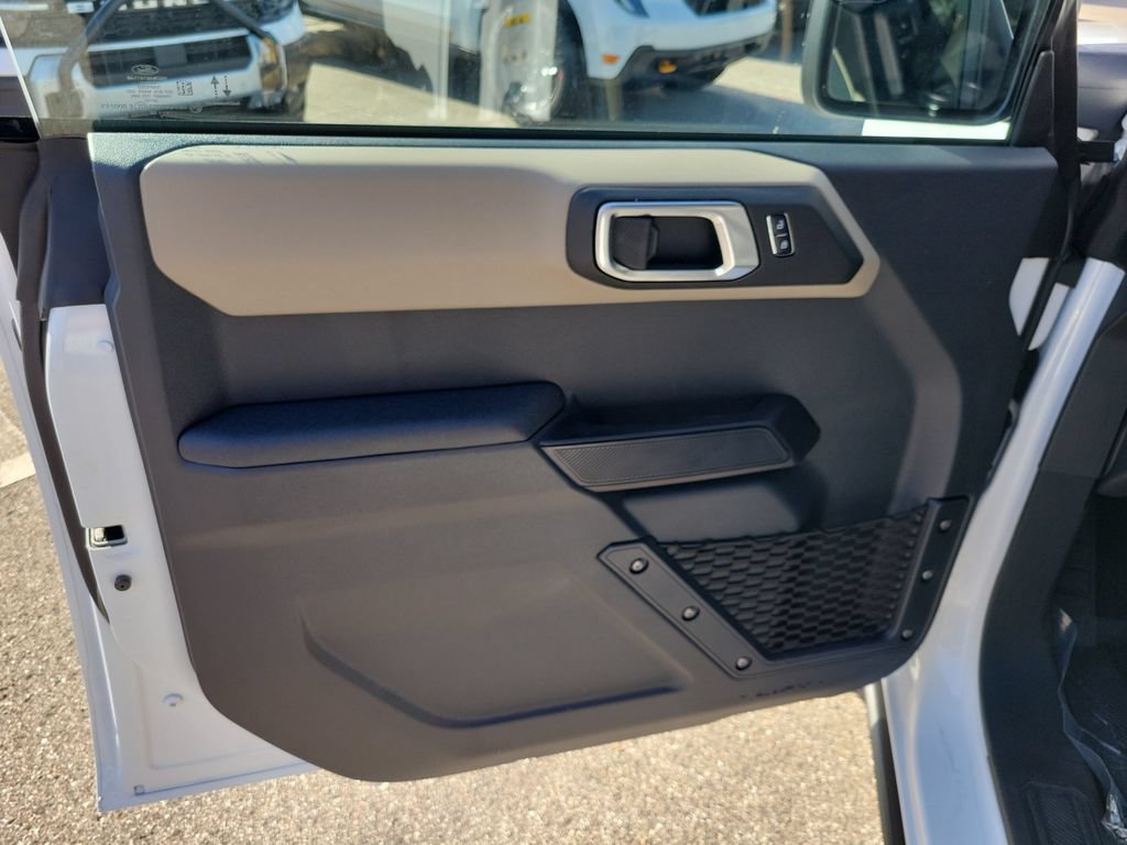 New 2026 Ford Bronco Big Bend w/ Black Diamond Package AWD/4WD image 14