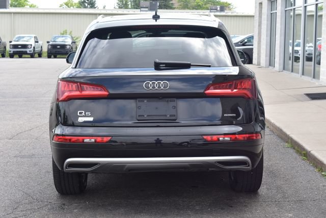 Used 2019 Audi Q5 2.0T Premium Plus w/ Premium Plus Package AWD/4WD image 12