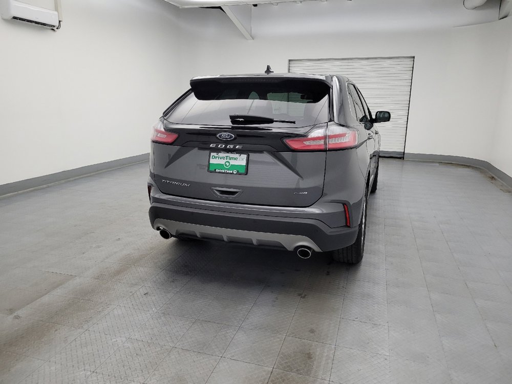 Used 2024 Ford Edge Titanium image 7
