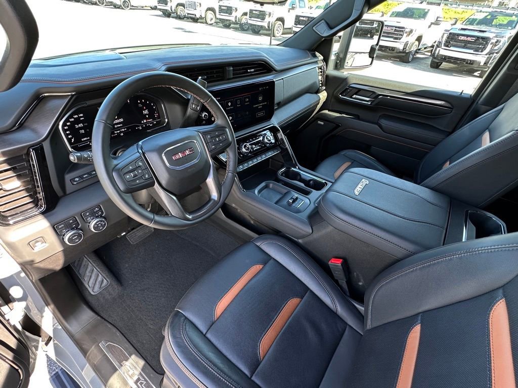 Used 2024 GMC Sierra 2500 AT4 w/ AT4 Premium Plus Package AWD/4WD image 22