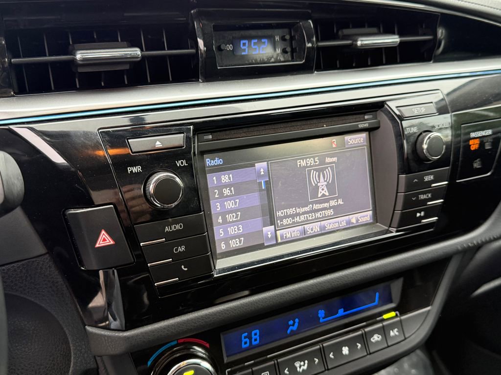 Used 2014 Toyota Corolla S FWD image 14