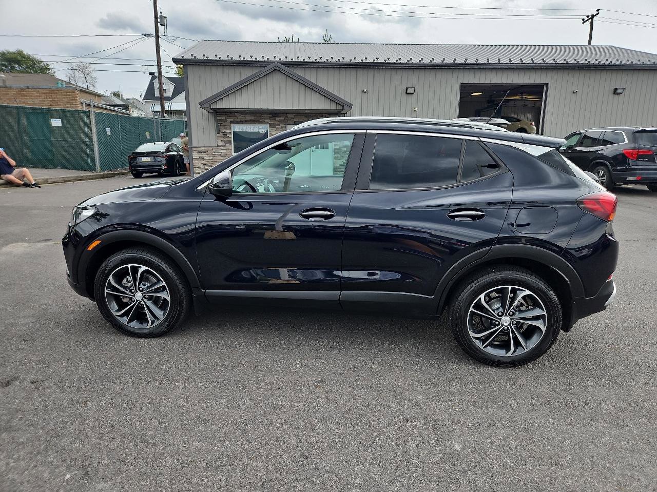 Used 2021 Buick Encore GX Select AWD/4WD image 6