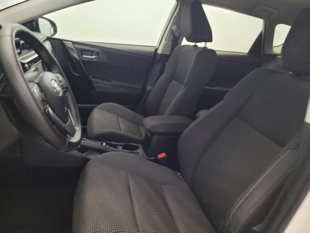 Used 2017 Toyota Corolla iM image 17