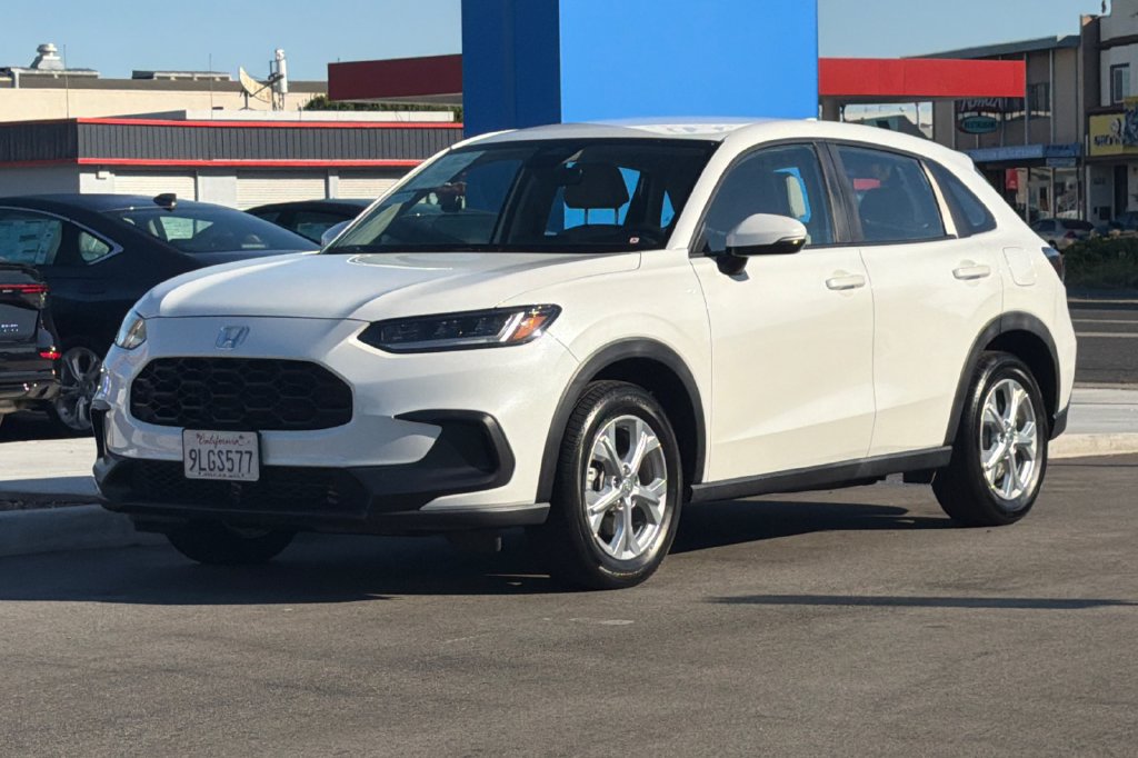 Certified 2024 Honda HR-V LX image 8
