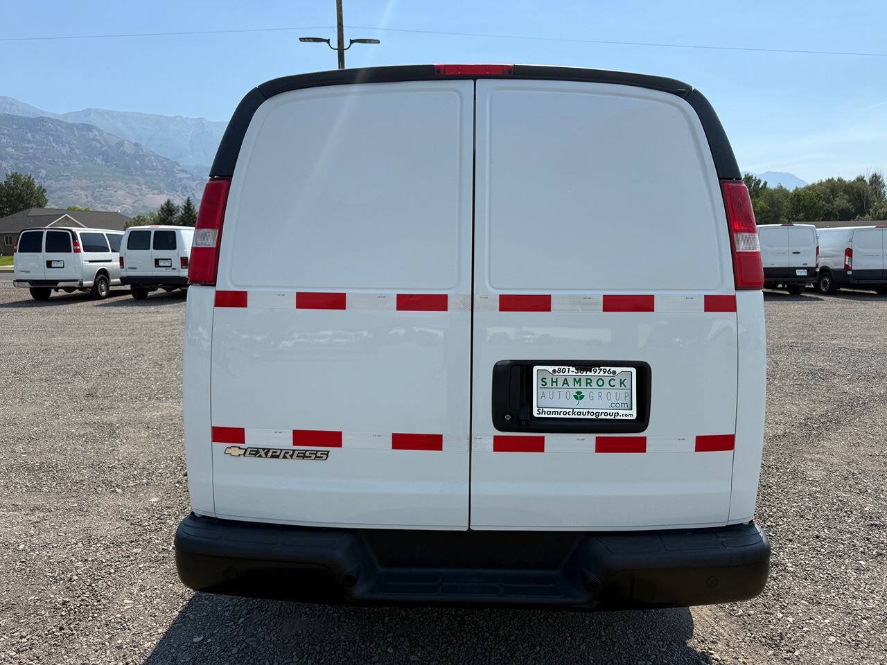 Used 2021 Chevrolet Express 2500 RWD image 4