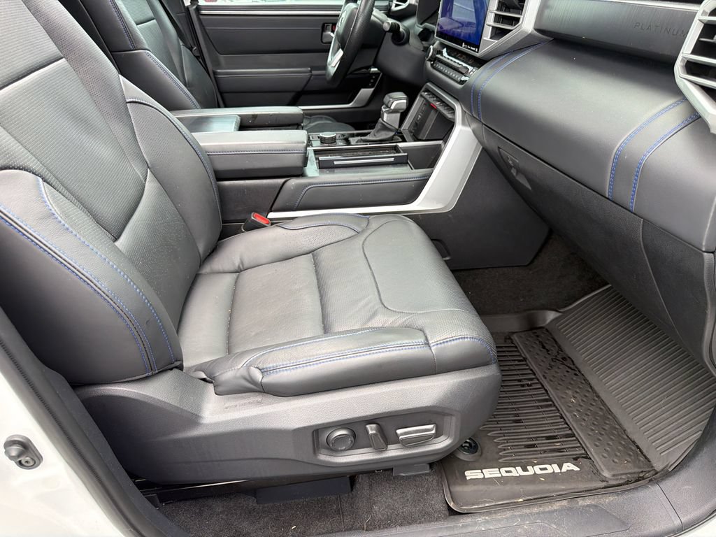 Used 2023 Toyota Sequoia Platinum AWD/4WD image 11