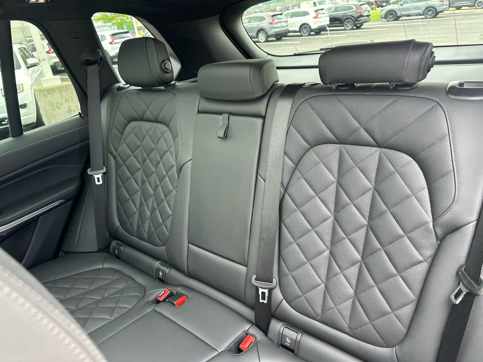 Used 2026 BMW X5 xDrive40i AWD/4WD image 17