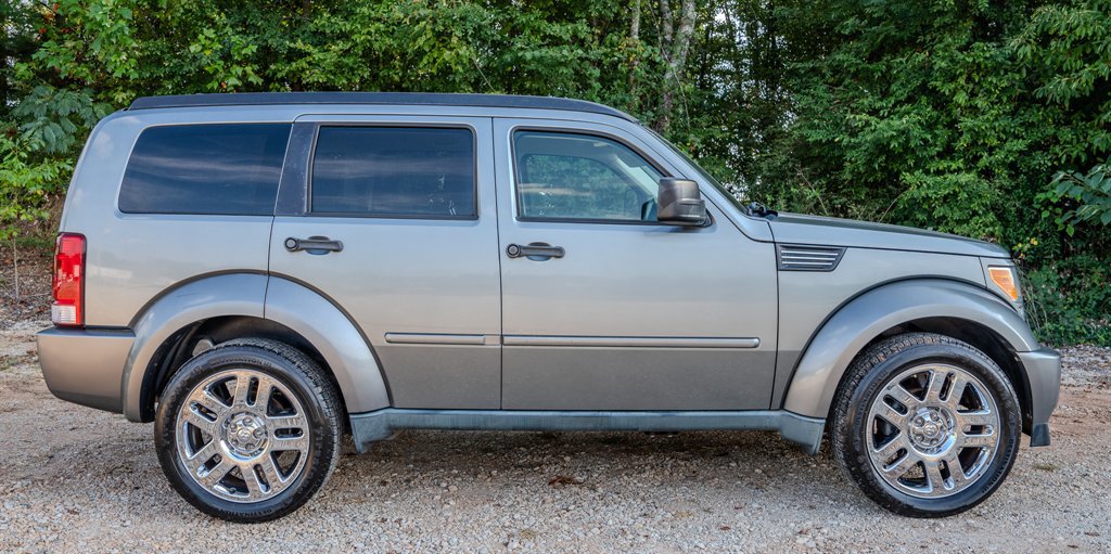 Used 2011 Dodge Nitro Heat RWD image 6