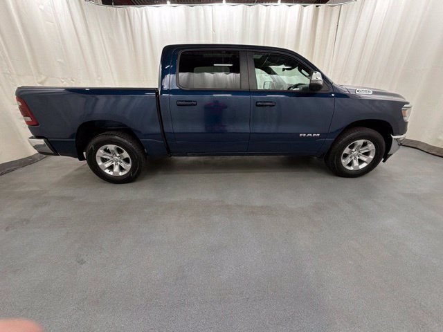 Used 2023 RAM 1500 Laramie AWD/4WD image 7