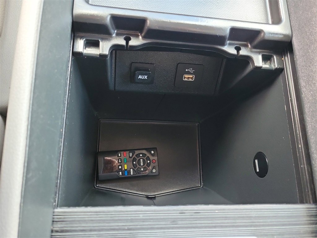 Certified 2023 Honda Odyssey Touring image 43