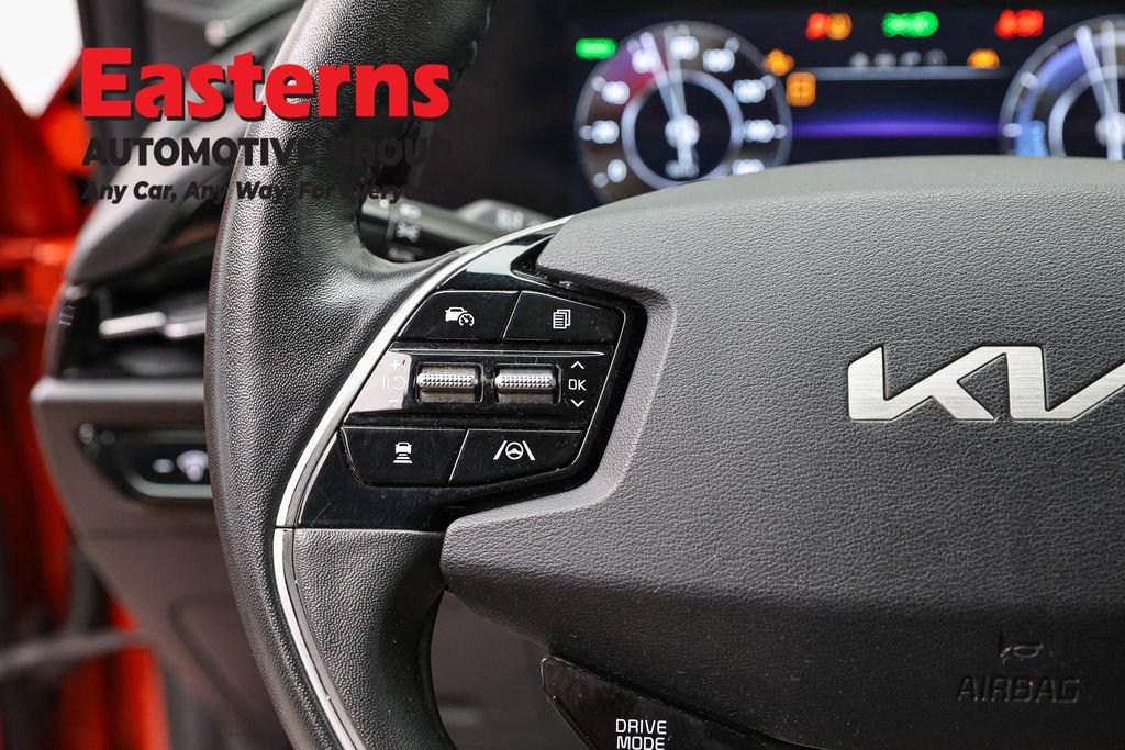 Used 2023 Kia Niro Wind w/ Wind Preserve Package FWD image 15