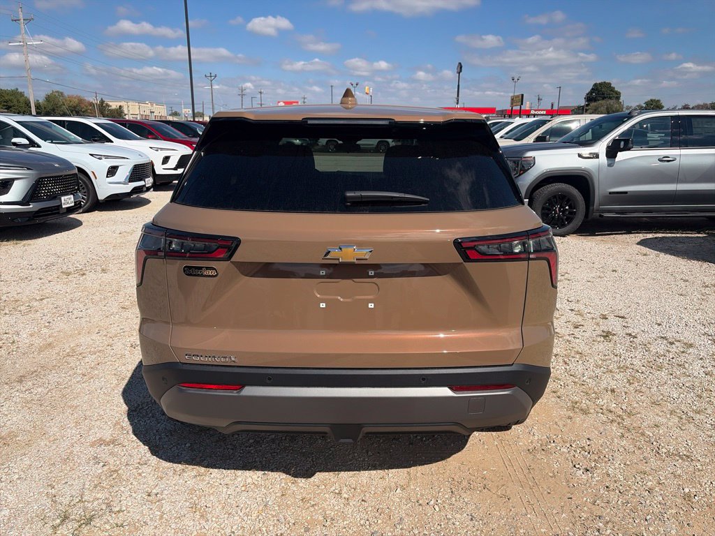 New 2027 Chevrolet Equinox LT w/ LPO, Floor Liner Package FWD image 5