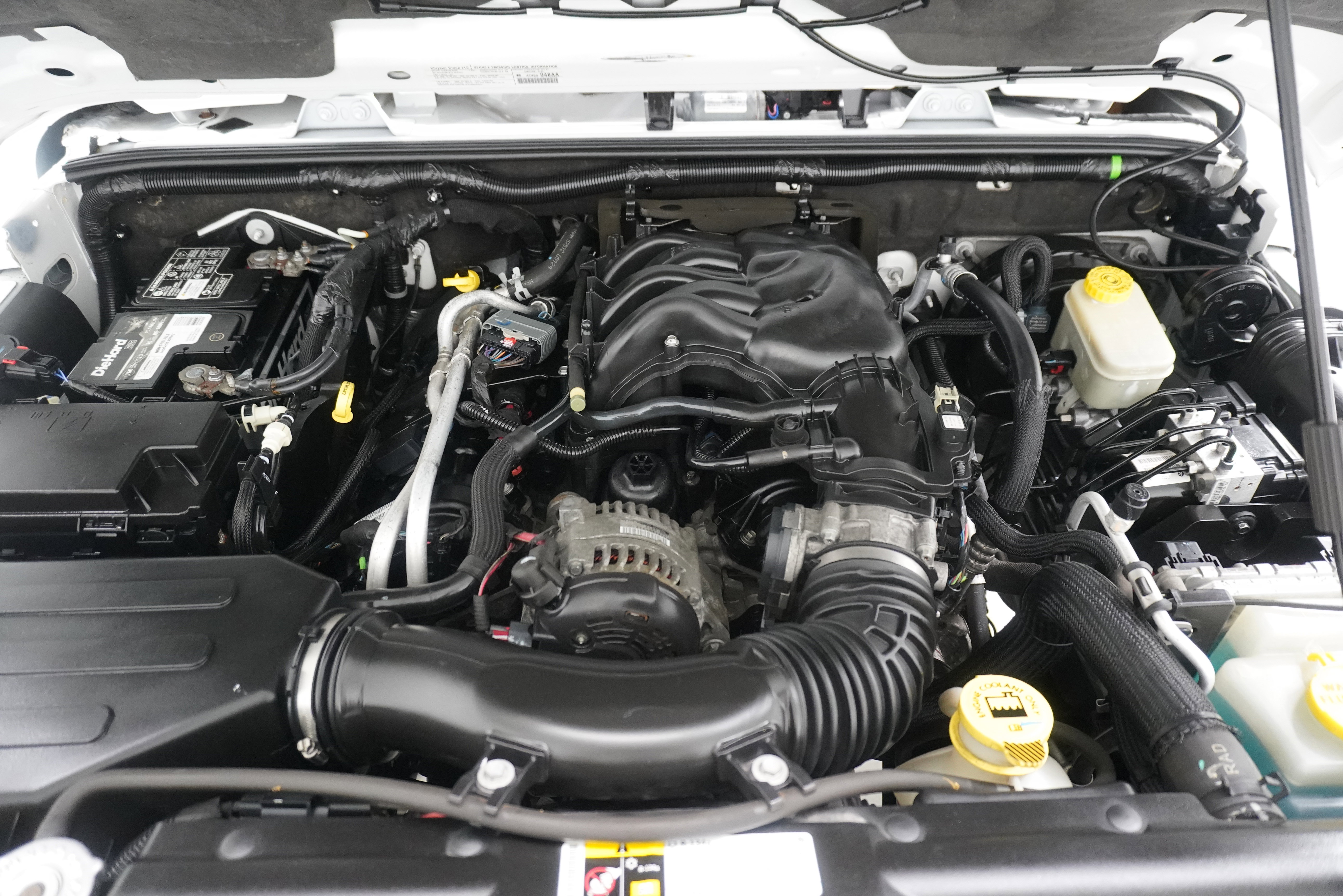 Used 2014 Jeep Wrangler Unlimited Sahara w/ Connectivity Group image 24