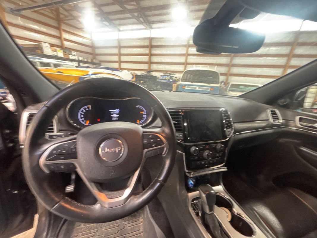 Used 2019 Jeep Grand Cherokee Limited w/ Luxury Group II image 10