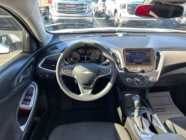 Used 2021 Chevrolet Malibu LS w/ Driver Confidence Package II image 23