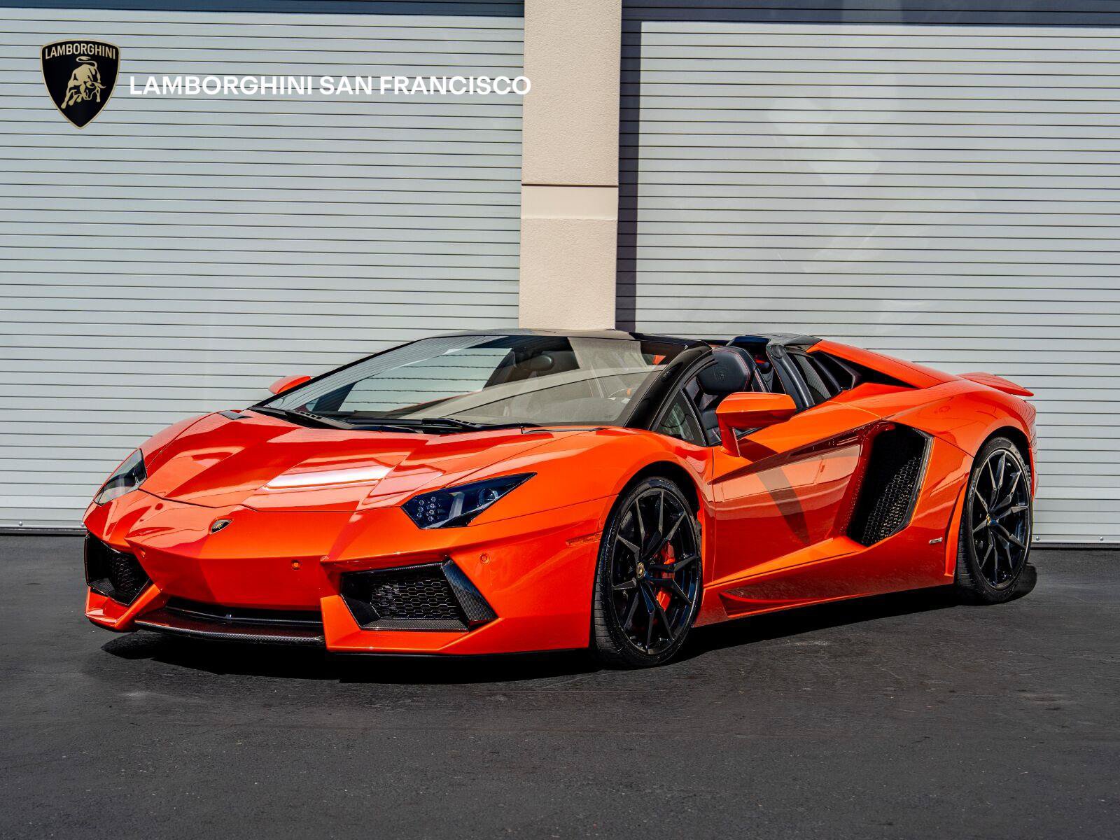 Used 2016 Lamborghini Aventador LP 700-4 AWD/4WD image 3