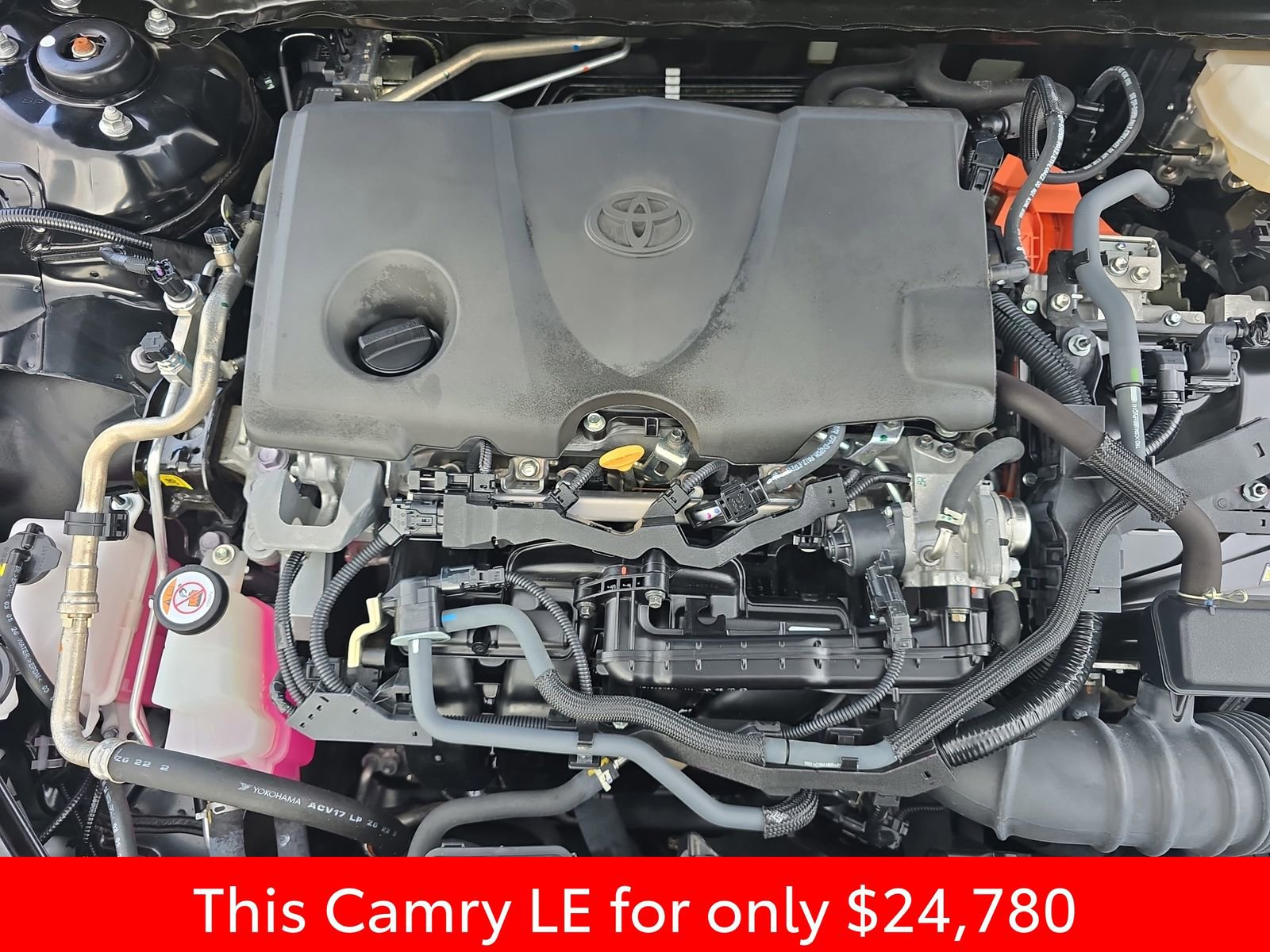 Used 2025 Toyota Camry LE FWD image 35