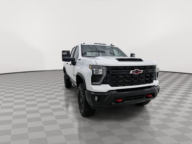 New 2026 Chevrolet Silverado 2500 ZR2 w/ LPO, Dark Essentials Package image 4