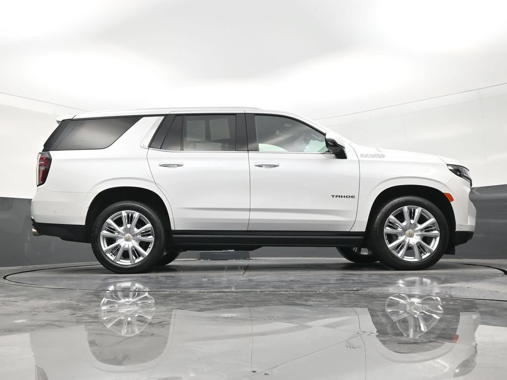 Used 2023 Chevrolet Tahoe High Country w/ Advanced Technology Package RWD image 25