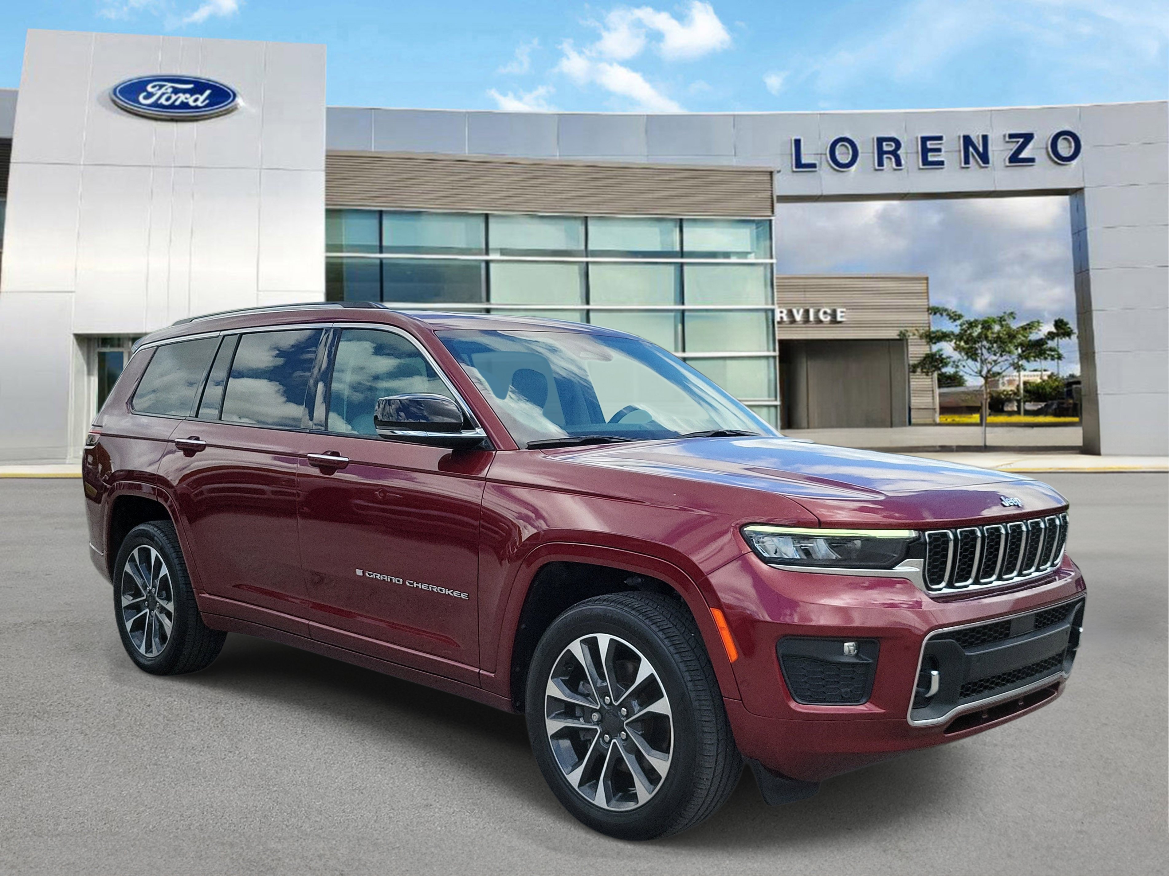 Used 2021 Jeep Grand Cherokee L Overland w/ Luxury Tech Group IV RWD image 3