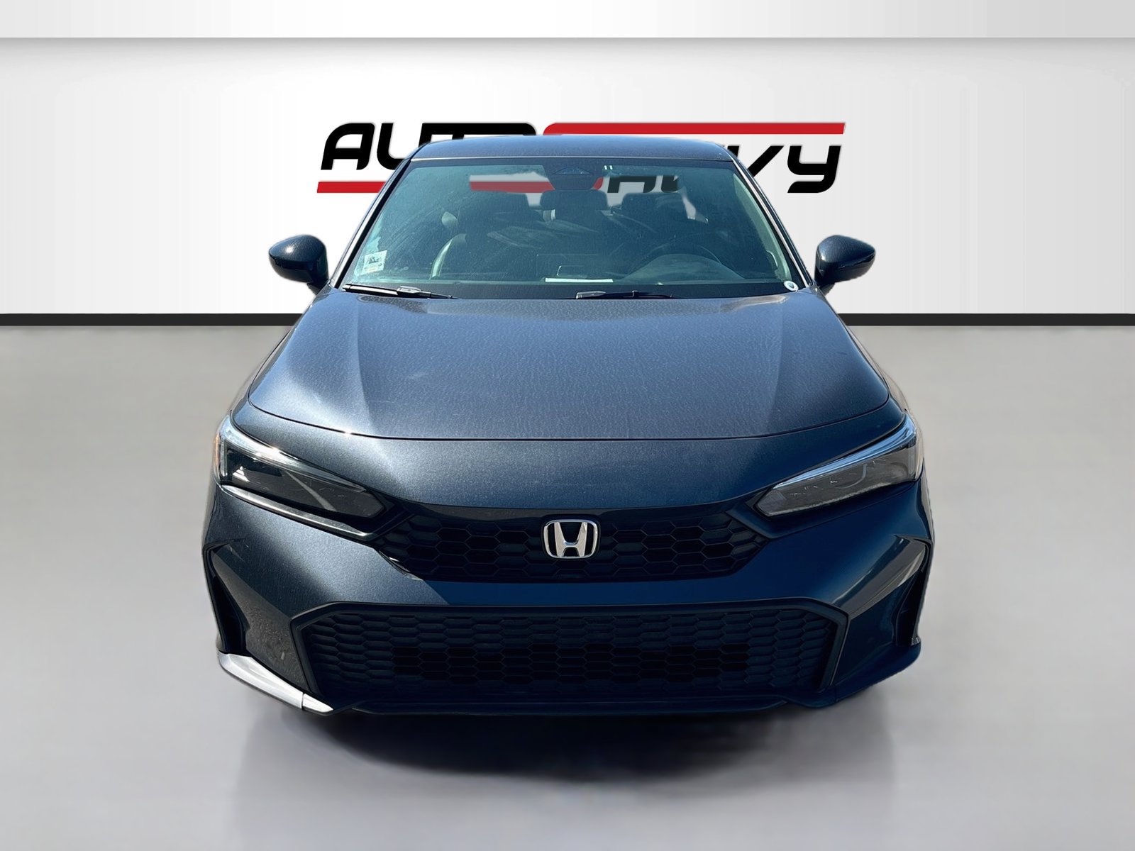 Used 2025 Honda Civic Sport image 2