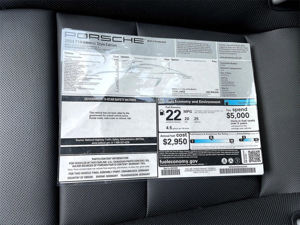 Used 2024 Porsche 718 Cayman Style Edition image 24