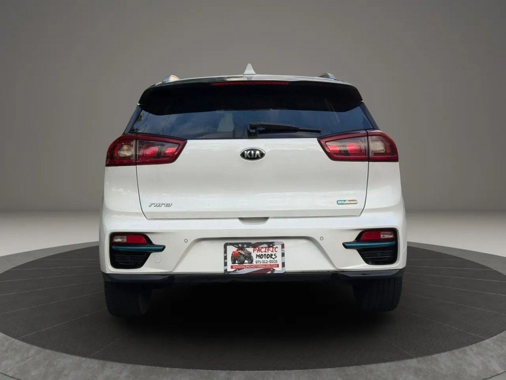 Used 2019 Kia Niro EX Premium w/ Cold Weather Package 1.0 FWD image 8