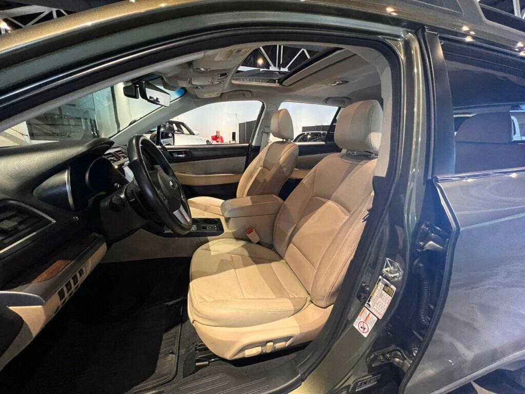 Used 2017 Subaru Outback 2.5i Limited AWD/4WD image 16