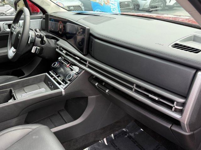 Used 2026 Hyundai Santa Fe SEL FWD image 17