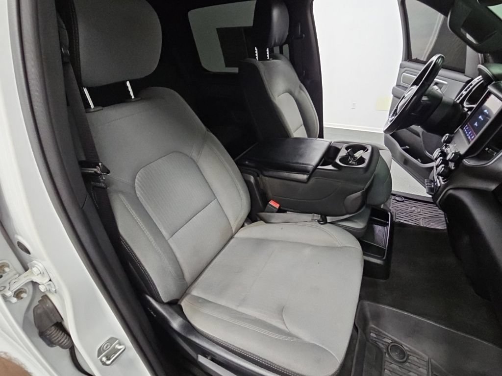 Used 2021 RAM 1500 Big Horn AWD/4WD image 40